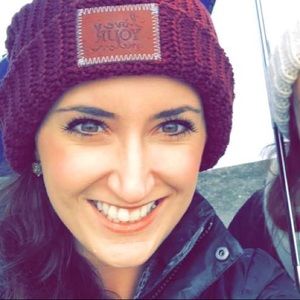 Meet your Posher, Caroline